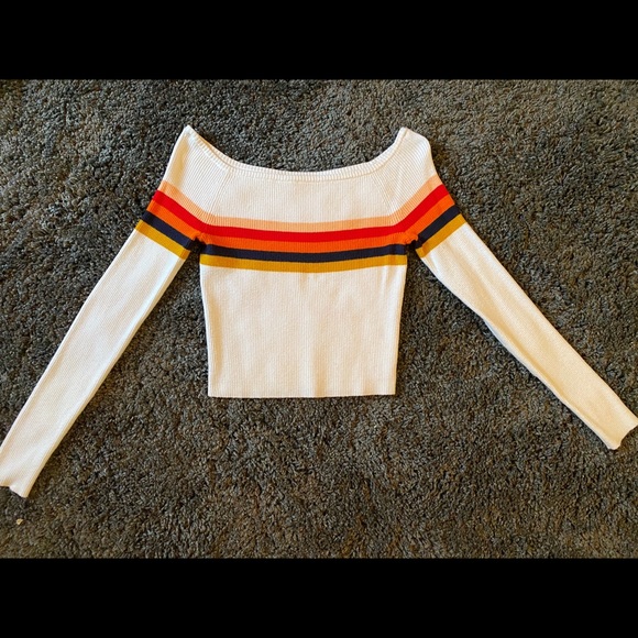 Off the shoulder sweater - Picture 1 of 4